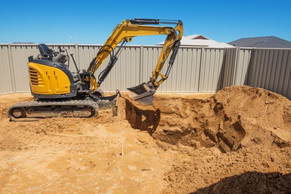 Yard Digging Service in Hendersonville