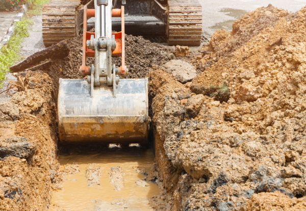 Water Line Digging in Hendersonville